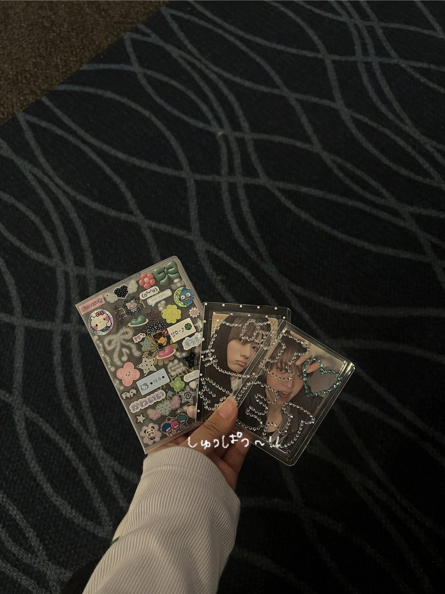 ハローウィニョティ tweet media