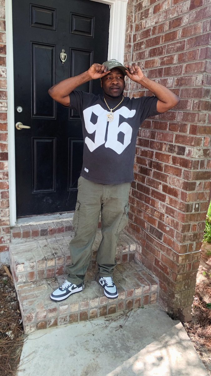 SharkProjectboy's tweet photo. 🗣️S.O.L🖤🤞🏾🔒💯 https://t.co/p6rOva2HTQ
