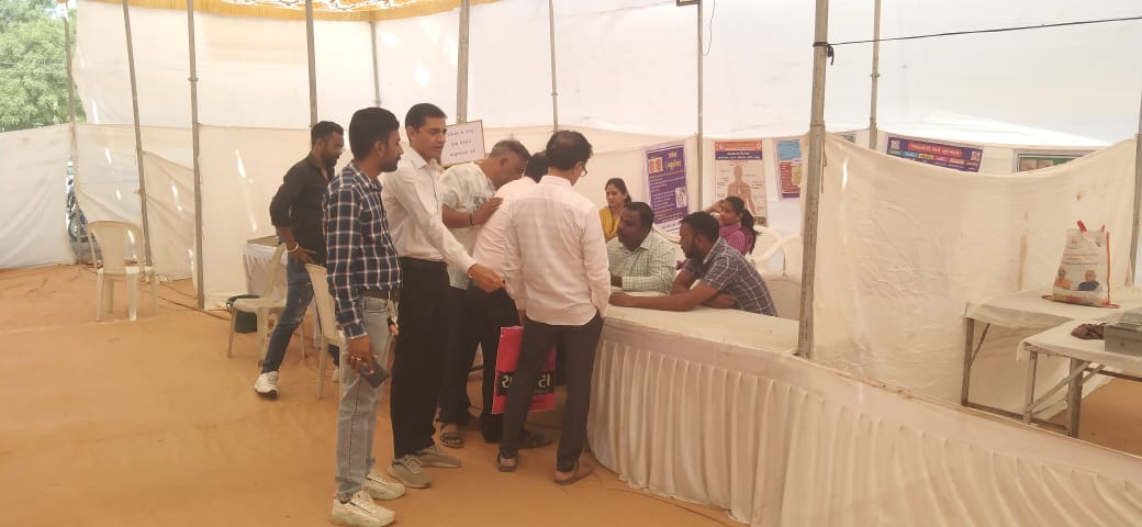 આજ રોજ પ્રાંતિજ તાલુકાના અર્બન હેલ્થ સેન્ટર ખાતે સેવા સેતુ કાર્યક્રમ યોજવામાં આવ્યો જેમાં પ્રાંતિજ શહેરી વિસ્તારના અને આજુબાજુ ગામના લોકો એ ઉષ્માભેર ભાગ લીધો હતો. જેમાં PMJAY કાર્ડ/હેલ્થ ચેકઅપ રેશનકાર્ડ સુધારો icds વાનગીઓ ઉંમરના દાખલા જેવી સેવા ઘર આંગણે આપી હતી