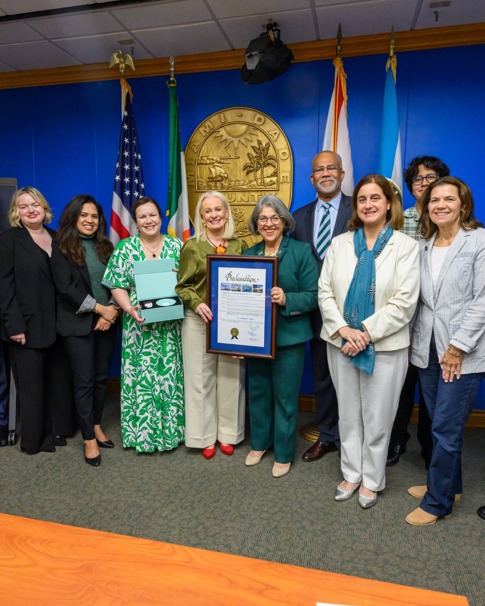 Daniella Levine Cava tweet media