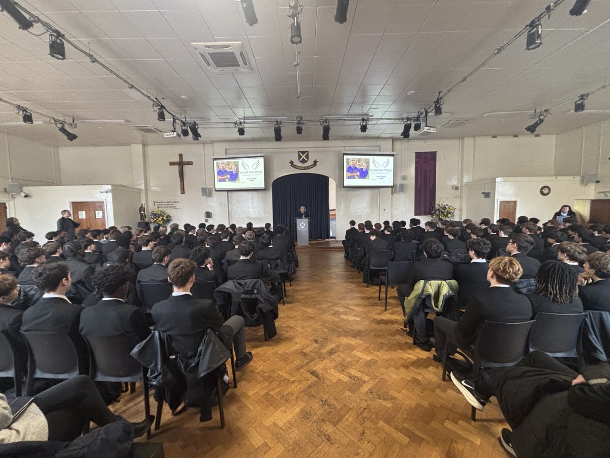 fchslondon's tweet photo. ✨ Inspiring Start to the Morning for Year 10! ✨

A huge thank you to Spread Your Wings for taking the time to visit and inspire our students. We’re excited to continue our fundraising journey together!

#SpreadYourWings #Fchslondon #Year10 #CharityInAction #MakingADifference https://t.co/aR9WWLqYof