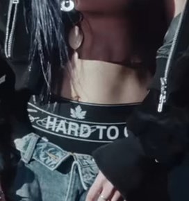 warmbitcs's tweet photo. you are SICK if you find this attractive.... https://t.co/BmHRrCyljZ