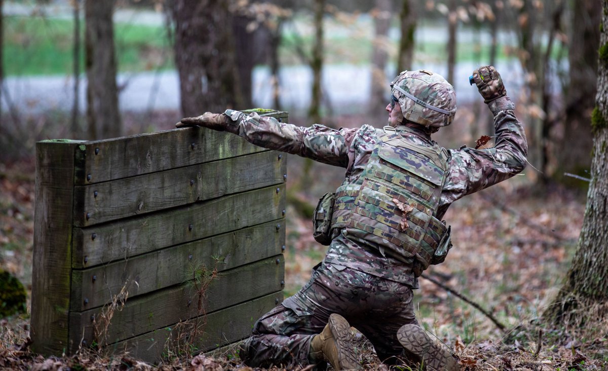 National Guard tweet media