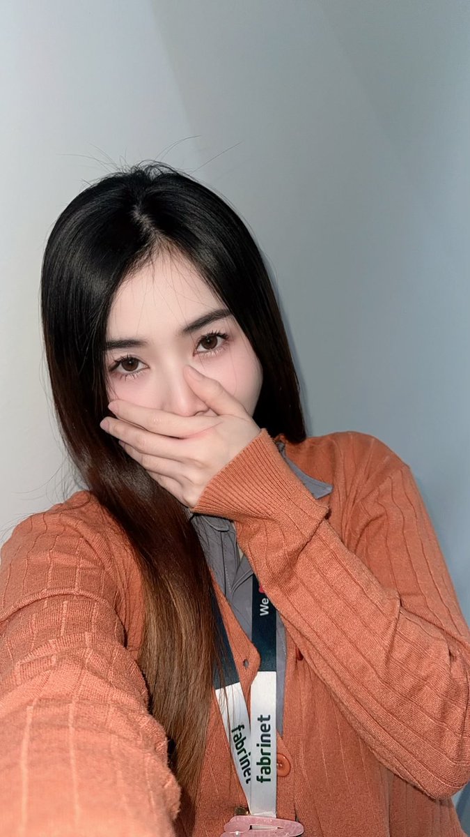 ส้มจี๊ด.... tweet media