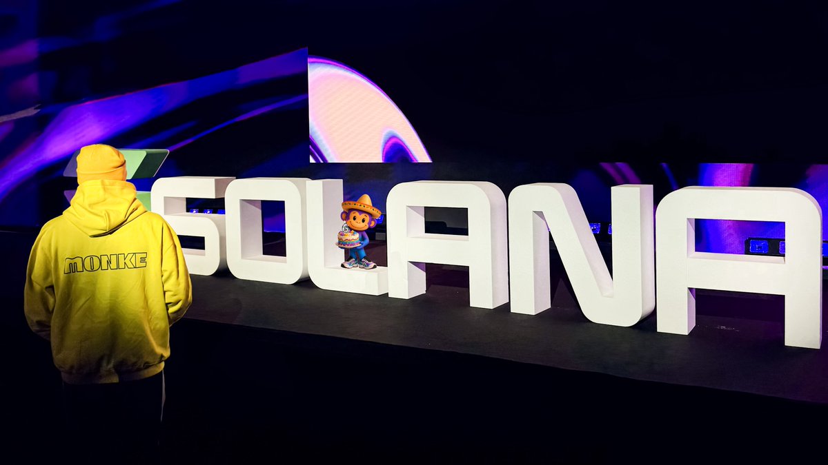 MonkeDAO🍌 tweet media