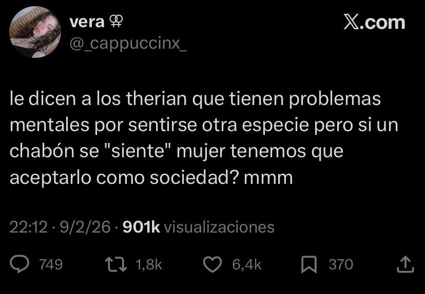 imaginate tener un pensamiento tan transfobico e igual querer ver a CHAPPELL ROAN un chiste son