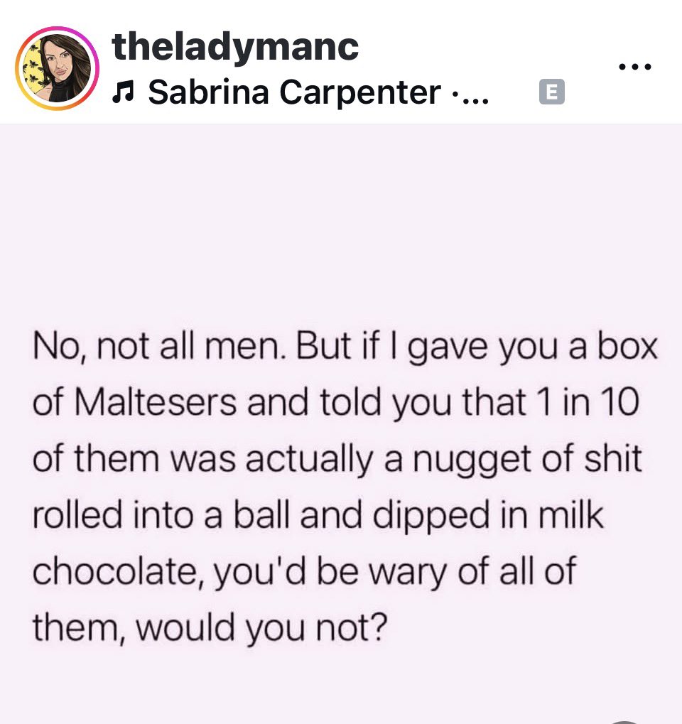 Ćh💋ryl 👩🏼👗 tweet media