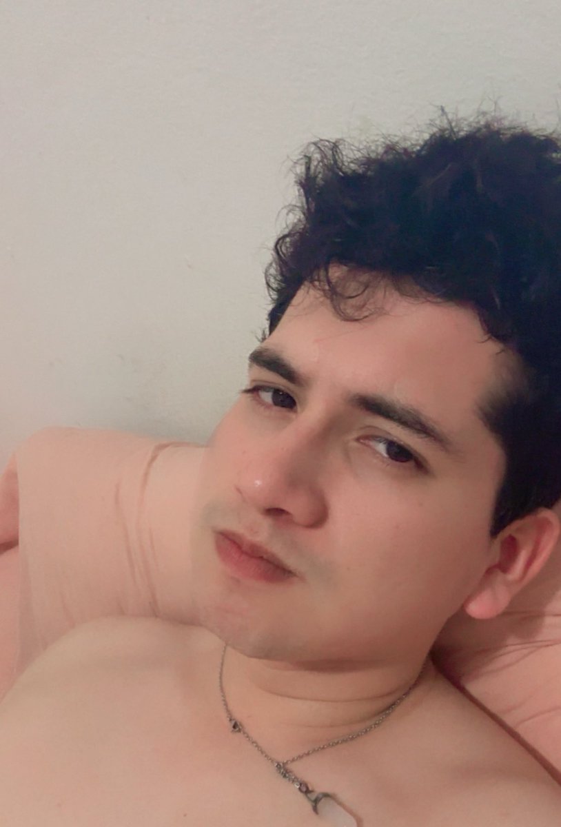 deku_lb tweet media