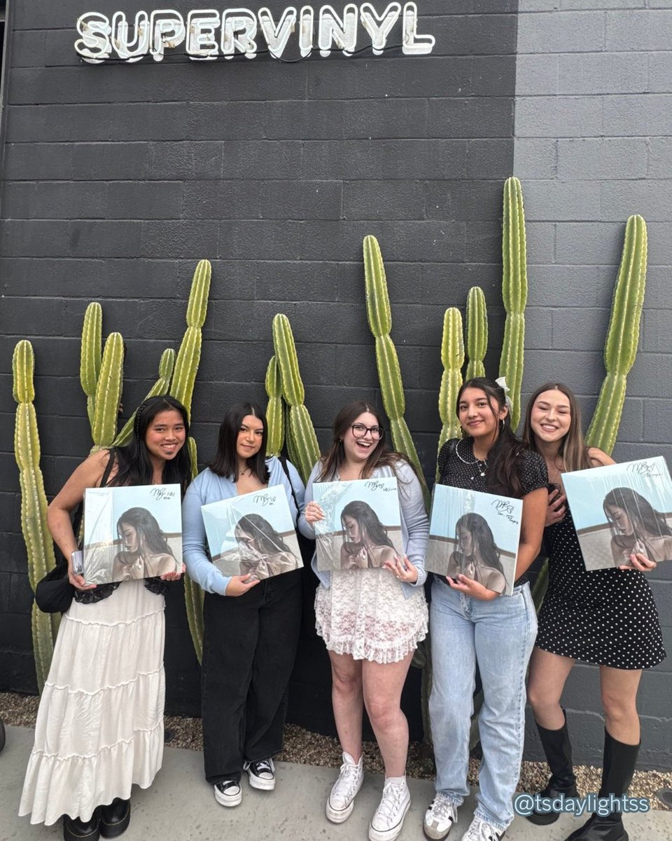 Madison Beer HQ tweet media