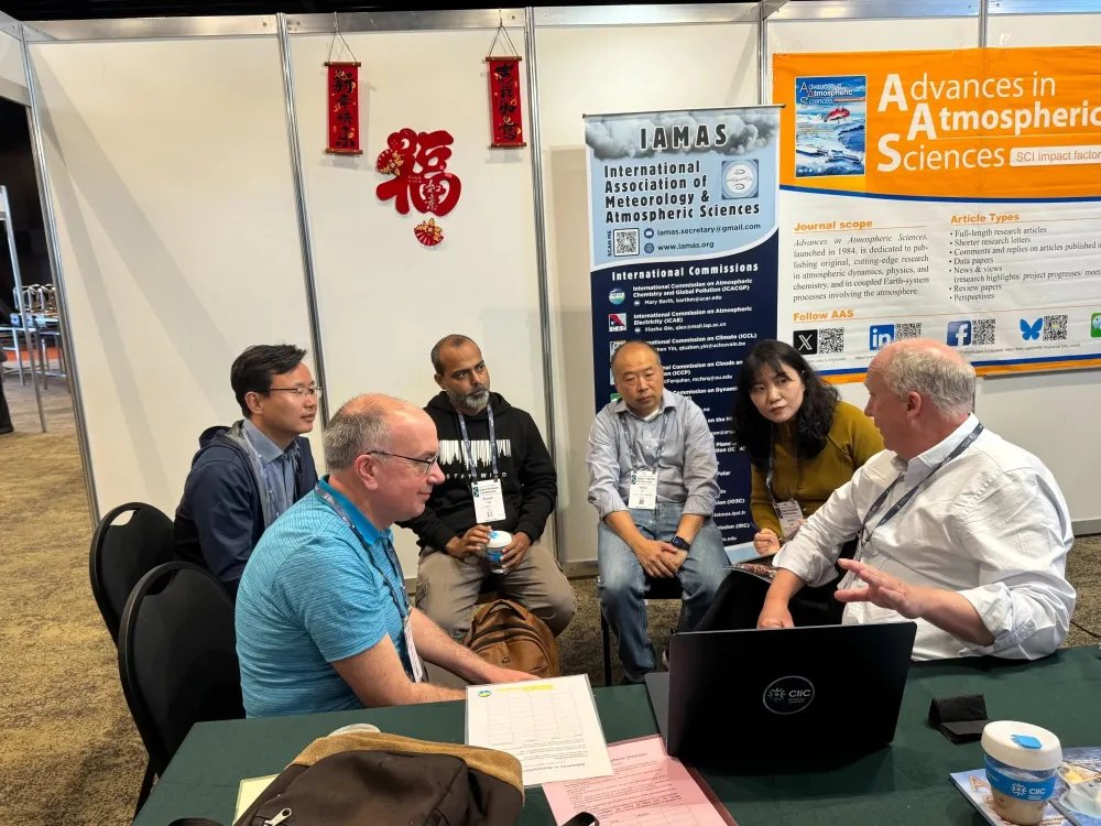 Adv. Atmos. Sci. tweet media