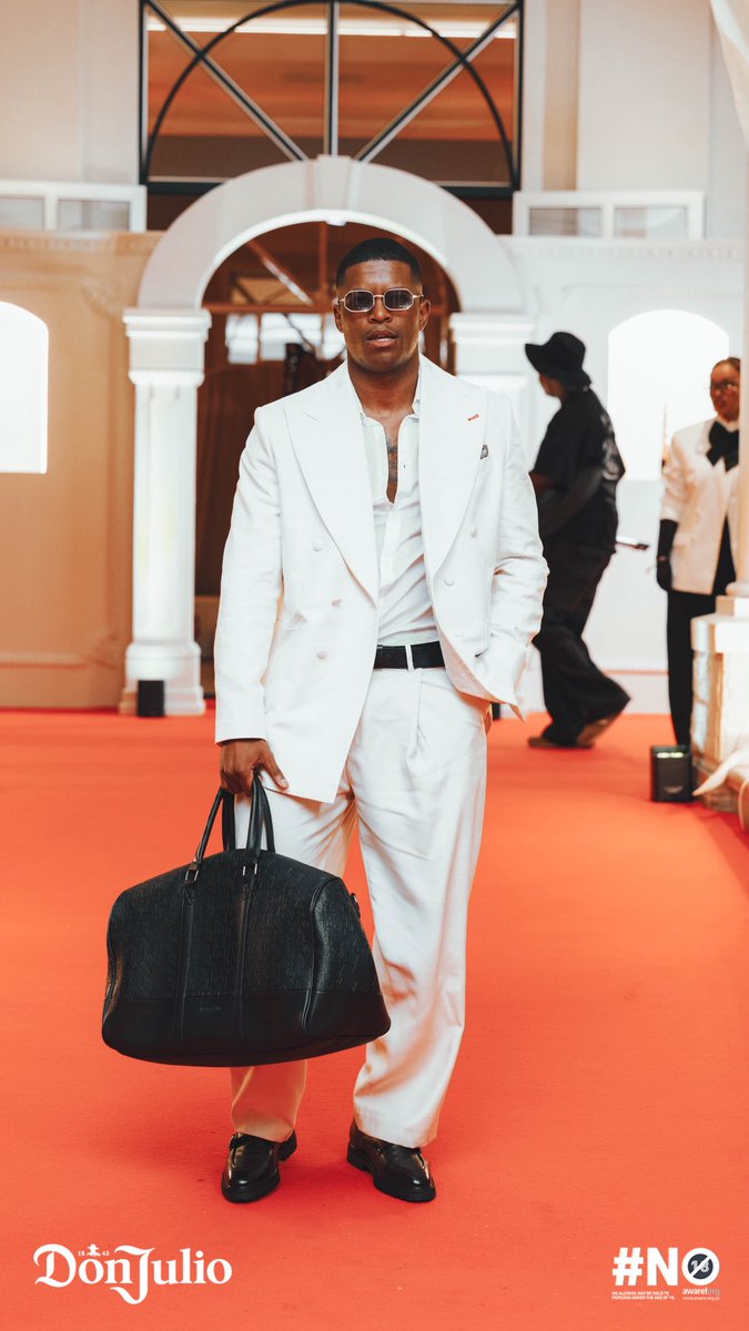 Nozipho M tweet media