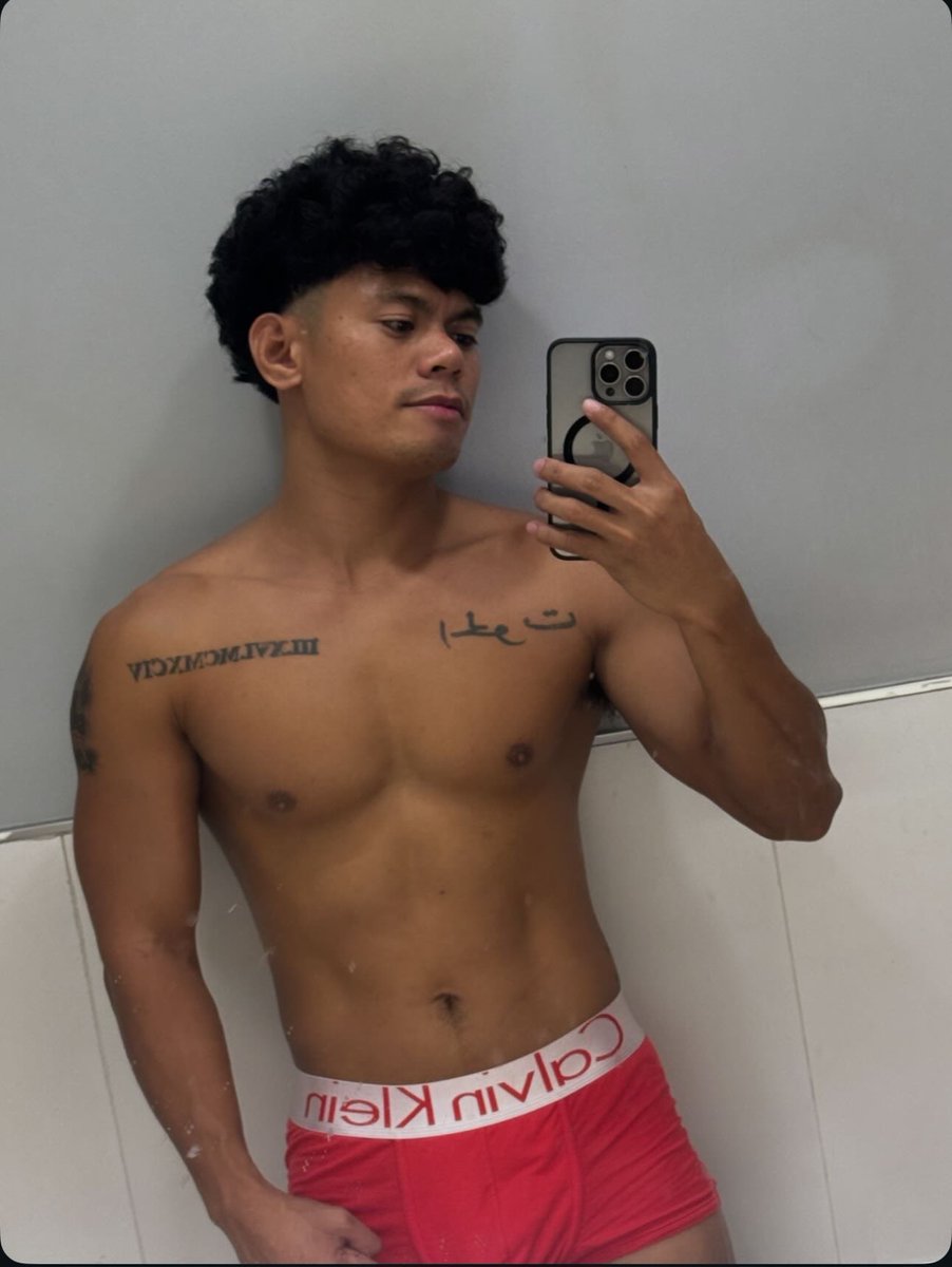 CurlyStud tweet media