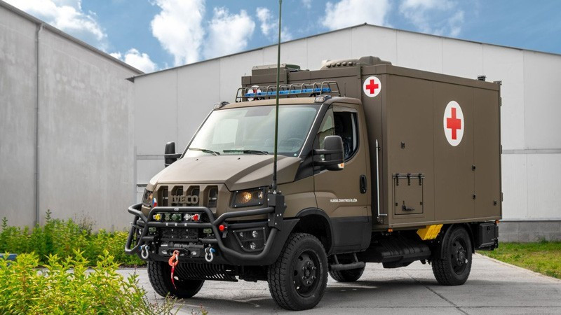 O <a href="/Exercito_pt/">Exército Português 🇵🇹</a> 🇵🇹 foi autorizado, em Março, a realizar a compra de ambulâncias tipo B, preparadas para todo-o-terreno, por um valor a rondar os 2,8 milhões de euros.