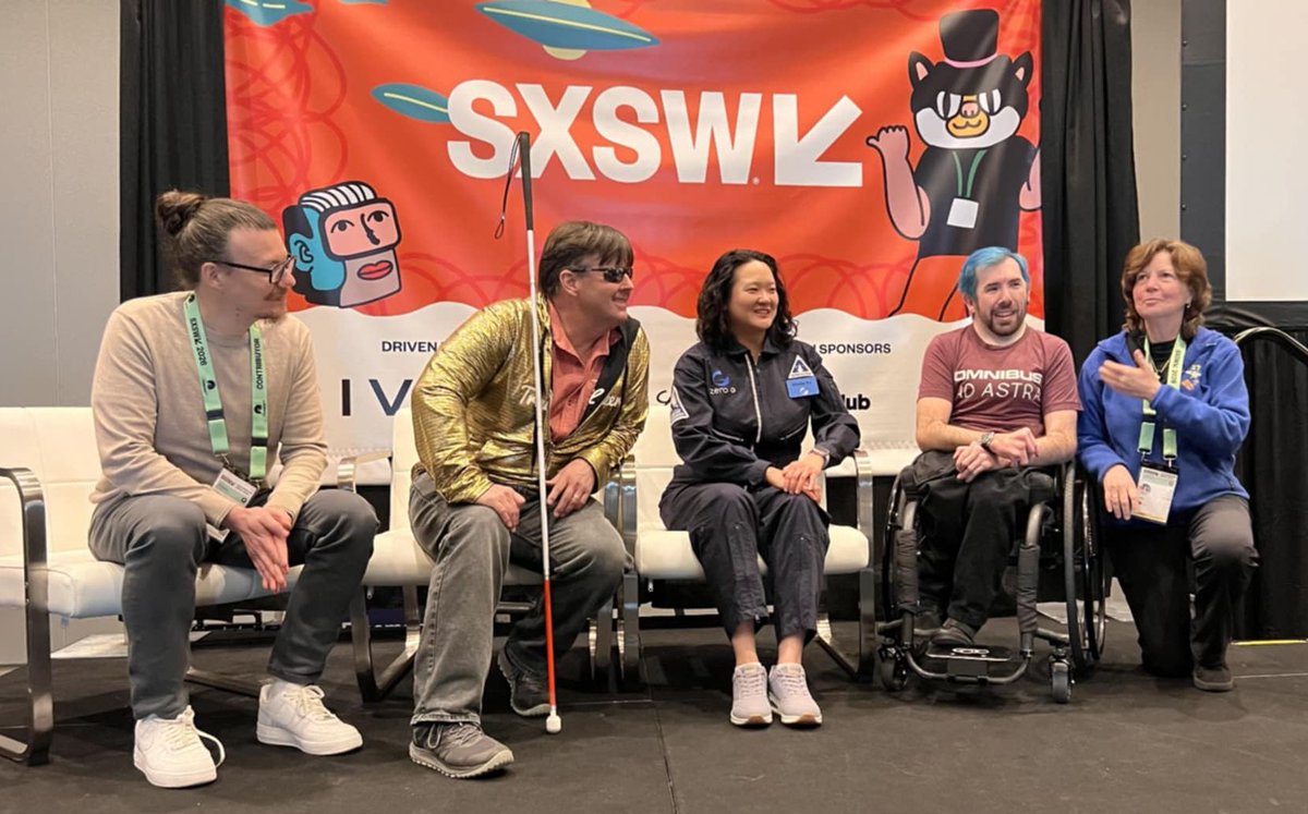 Cady Coleman tweet media