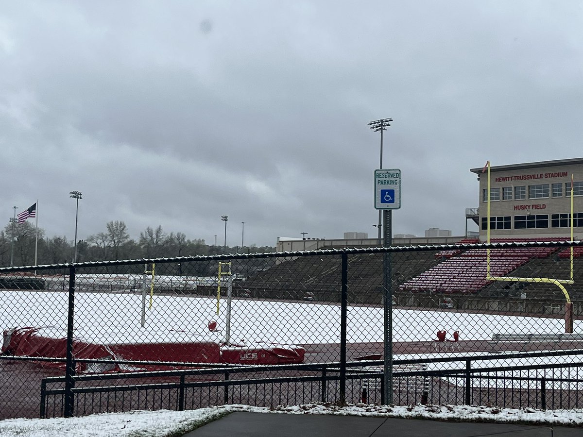 Hewitt-Trussville FB tweet media