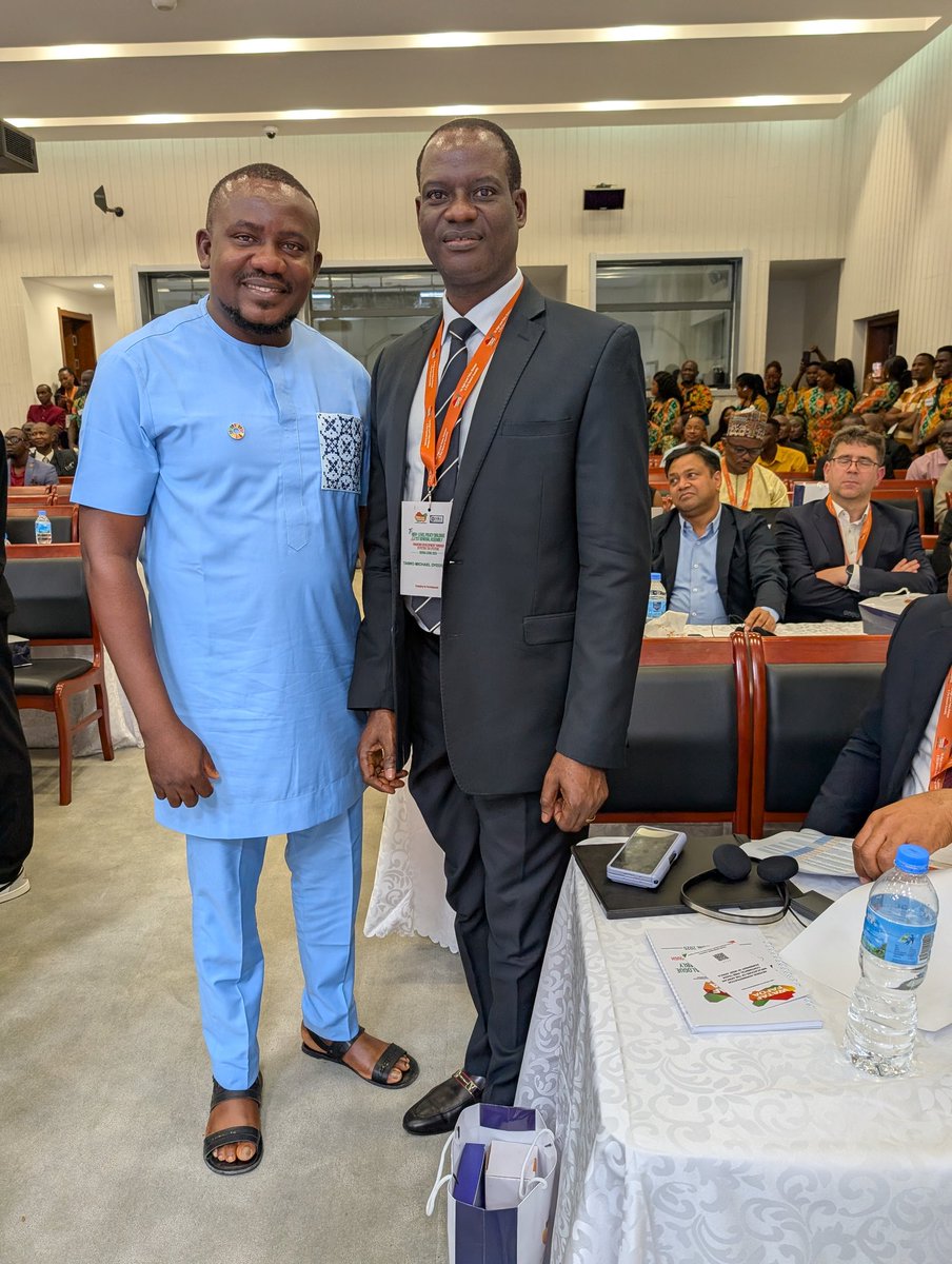 Awonuga 'tola Waheed tweet media