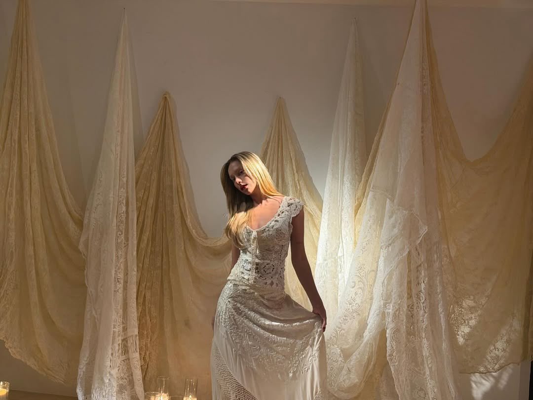 Ester Expósito tweet media