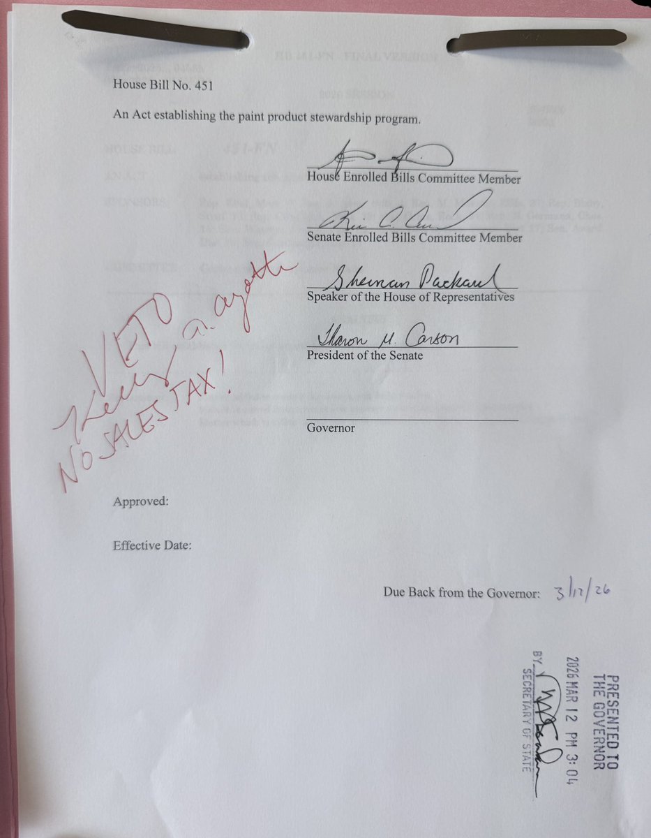 Governor Kelly Ayotte tweet media