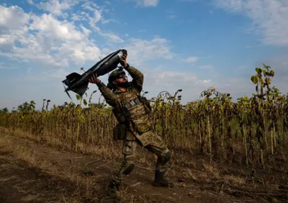 Lou Langelier tweet media