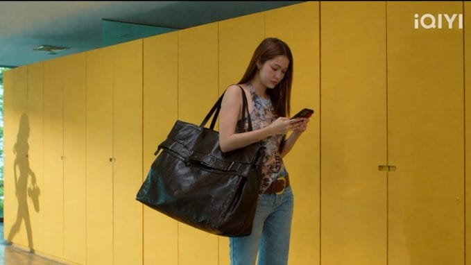 hubgirlslove's tweet photo. a bolsa da prim cresce a cada vez que eu assisto o episódio de #GirlRulesSeriesEP2 🗣️ https://t.co/AVLvzLnIK6