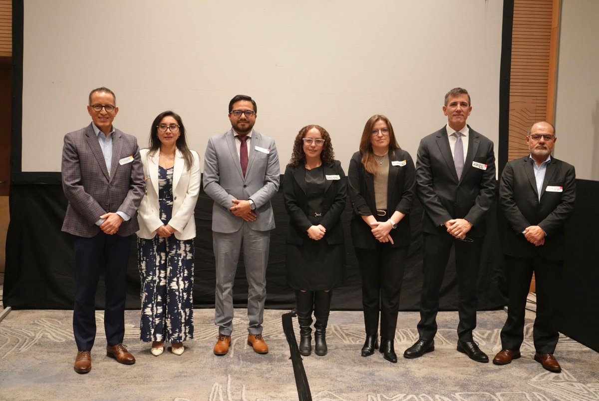 Economía Finanzas Ec tweet media