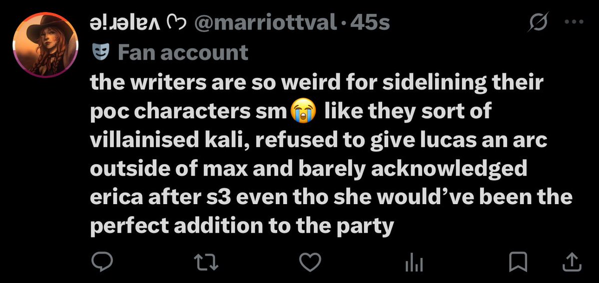 ǝᴉɹǝlɐʌ ᢉ𐭩 tweet media