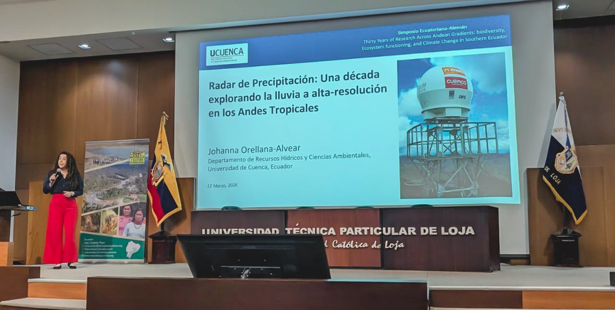 iDRHICA's tweet photo. En el Simposio de Investigación Alemania–Ecuador participaron profesores y estudiantes de nuestro departamento.

@rolandocelleria y @jorellanalvea presentaron ponencias sobre la cooperación entre universidades alemanas y la @udecuenca. https://t.co/7xAUaofZZi