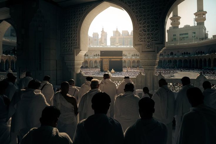 فالقلوب التي تعرف طريقها إلى الله لا تضيع، والأرواح التي تعود إليه تجد في رحمته ما يعوّضها عن العالم كلّه !

- خالد المانعي