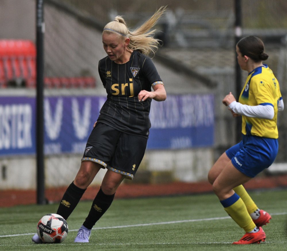 Emily Wyse tweet media