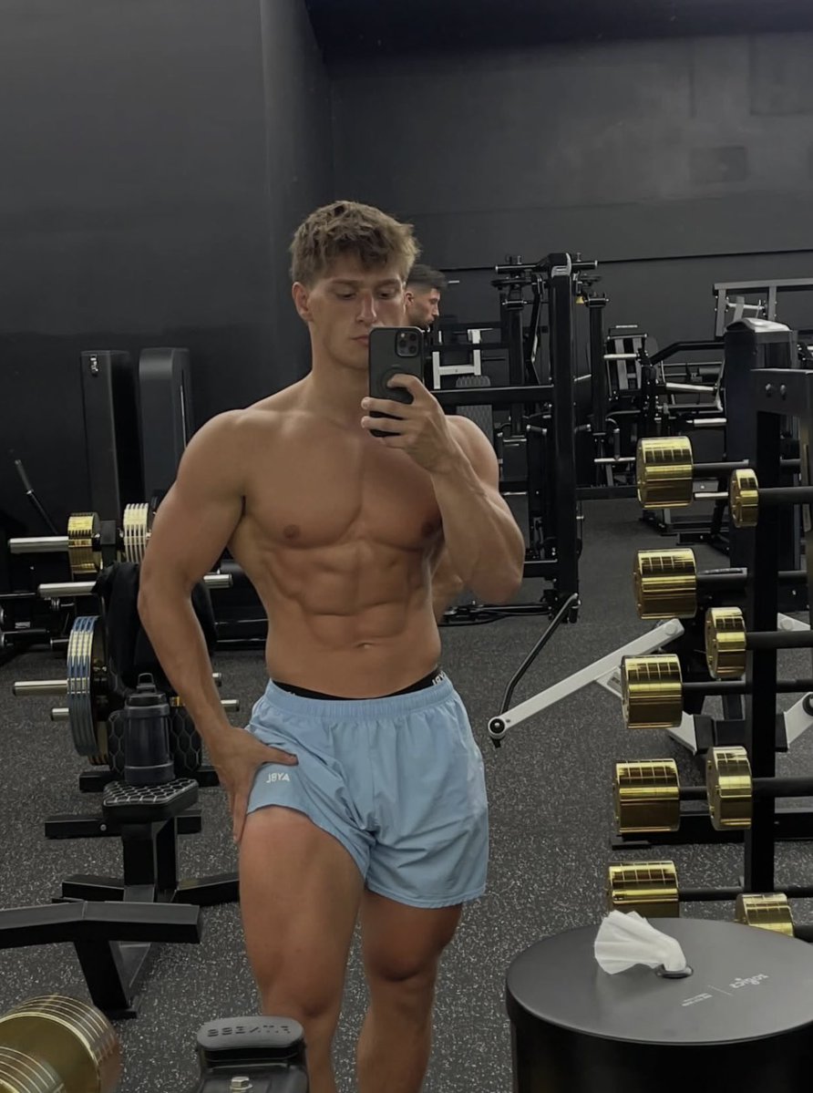 alpha austin tweet media