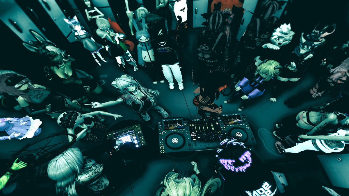 everfail tweet media