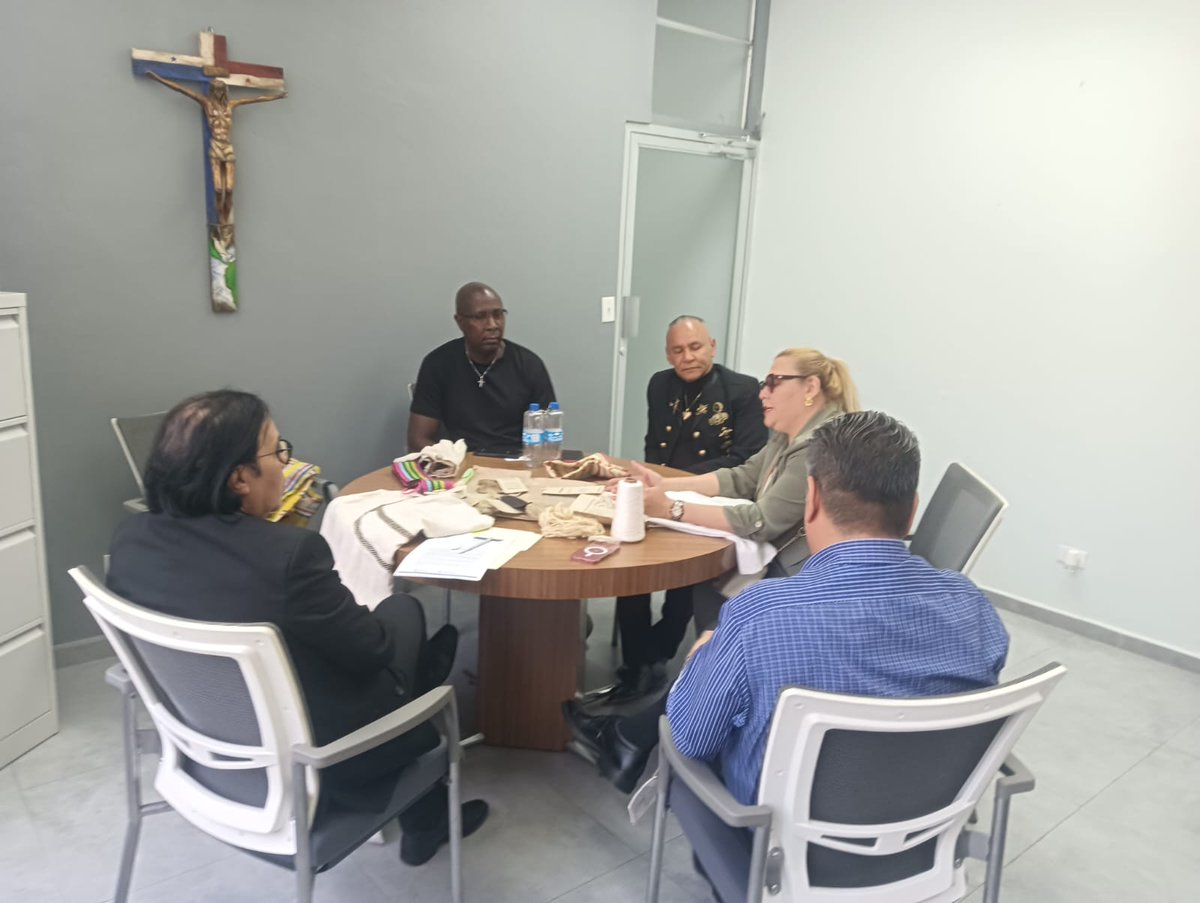 Mesas Sector Agro tweet media