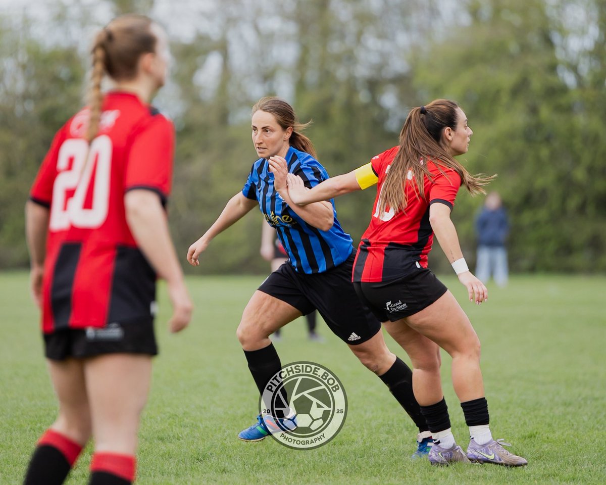 ‘Pitchside Bob’ Sharman tweet media