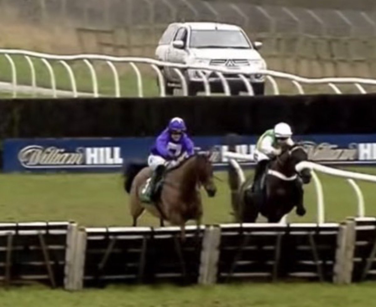 dickieevans1's tweet photo. My Nap Of The Day Tomorrow 

16.22 Wetherby 

Hawthorn Street 9/4 ⭐️⭐️⭐️⭐️⭐️⭐️

First handicap race for Hawthorn Street who won well at Catterick.
Stays well and interesting to see how he goes here.
I think he should go well and no reason he cannot win this race. https://t.co/1X707IYZJ9