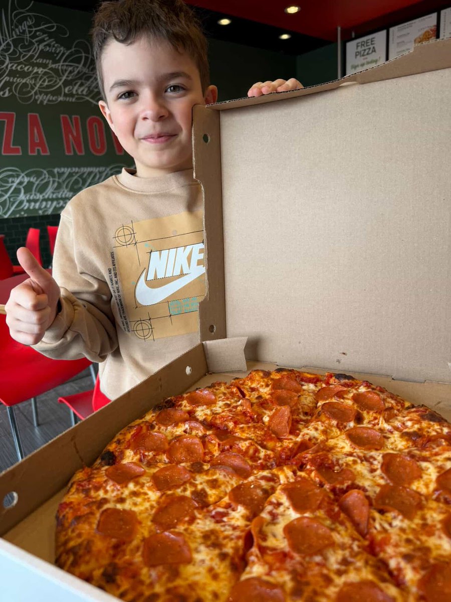 Pizza Nova tweet media