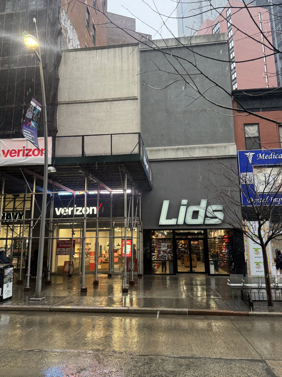 mike oxsmol tweet media