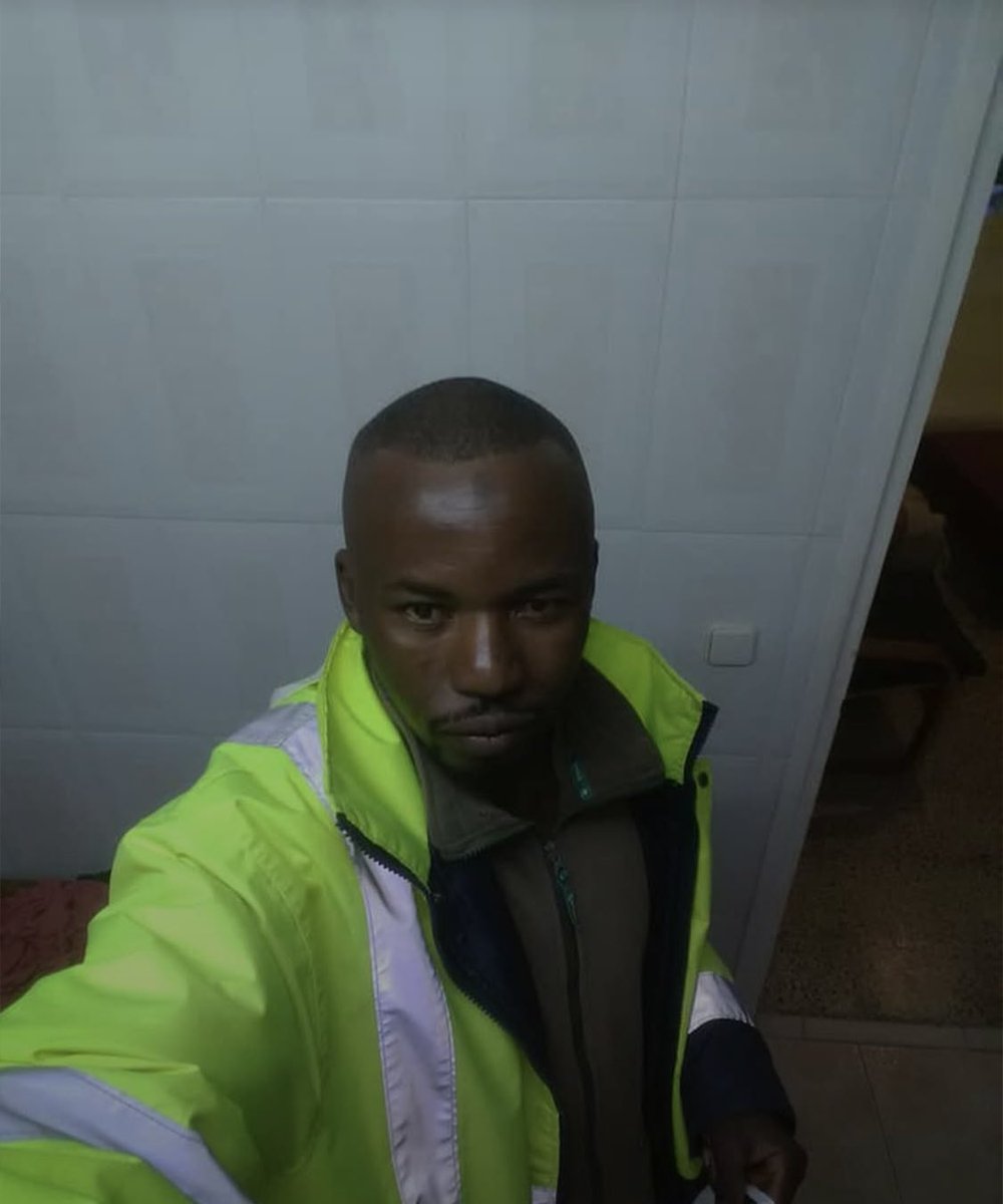 trou a black 19 ans / pathetic white sIave for bbc tweet media