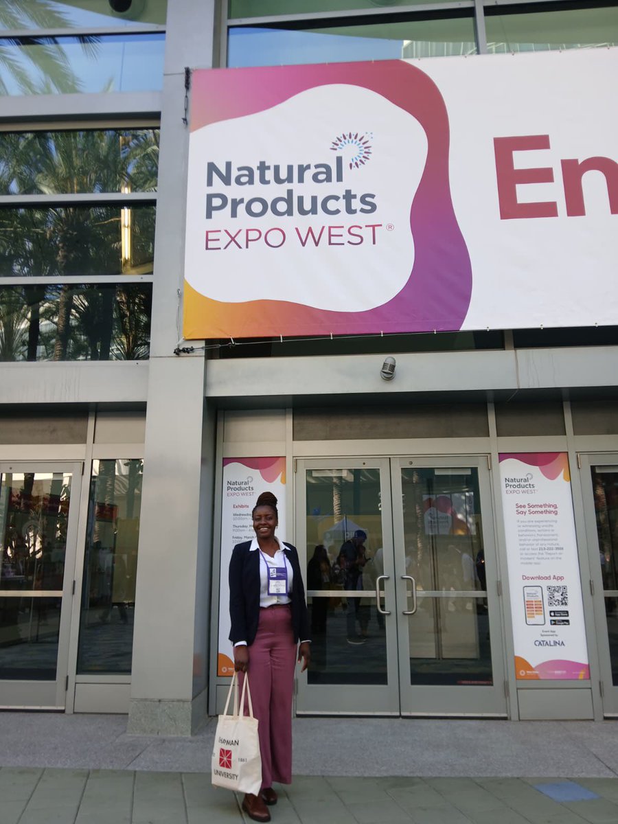 agrifarm2global's tweet image. Just back from Natural Products Expo West! Agritech Farm2Global connected Zimbabwean farmers with US buyers. Big thanks to U.S Embassy Harare! Local natural produce on the global map #Agritech #Farming #ExportReady @USEmbZim @alumniexchange