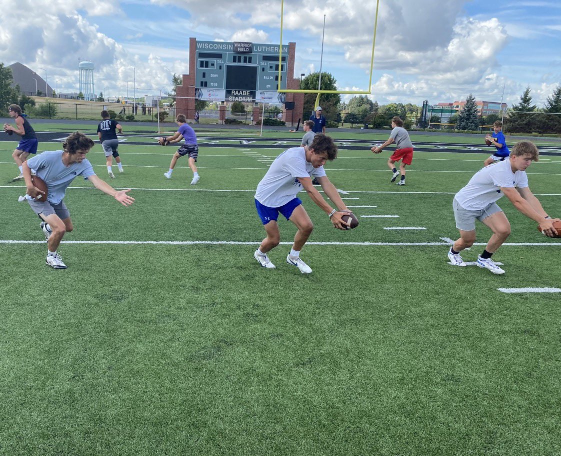 Jeff Trickey Quarterback Technique/Leadership Camp tweet media