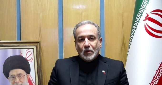 Los bombardeos israelíes contra depósitos de combustible en Teherán constituyen una “violación del derecho internacional y un ecocidio”,  por los daños a largo plazo en la salud y bienestar de los residentes, denunció el canciller iraní Seyed Abbas Araghchi.