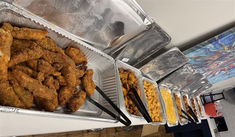 Healthc2U's tweet image. 🎉 Celebrating our amazing team this March! We enjoyed a fun Birthday &amp;amp; Anniversary lunch with food from @Pluckers &amp;amp; treats from @nothingbundt . Cheers to the dedication that makes quality care possible every day! 💙 #Healthcare2U #TeamCelebration #EmployeeWellness