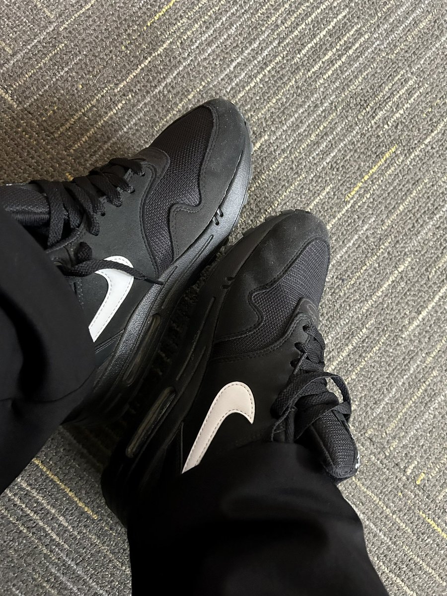 efiorentino tweet media