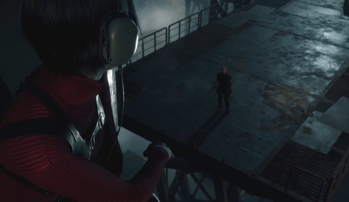 ไอ่ลีออนเนี่ยคำพูดกับการกระทำต่างกันสุด 
ปากบอกเราต้องแยกกัน แต่พอเขาให้กุญแจมามีแอบฟิน 

แล้วตอนแรกชียืนหลังกระสอบ พอเอด้าขึ้นฮ.ไปชีเดินมายืนข้างหน้าละ อยากให้เขาไปจีงป่ะเหอะ เสียงเกาะระเบิดยังยืนมองฮ.เขาอยู่เลย ถ้าแอชลี่ย์ไม่เรียกมันคงยืนมองจนเอด้าลับตาไปน่ะ ไอ่ม๋าาาาาเอ้ยยย 🤣