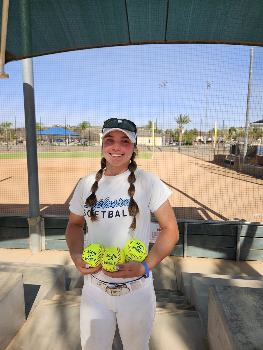 Savannah Taffolla tweet media