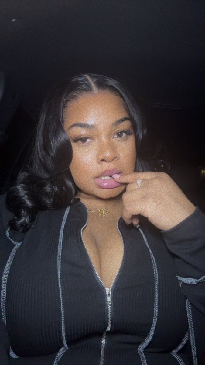 no_preDIXONss's tweet photo. cause i never post pics up here 🫶🏾 https://t.co/MrFjSC0a67