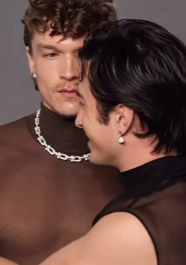 withilyarozanov's tweet image. #WhatDatMean