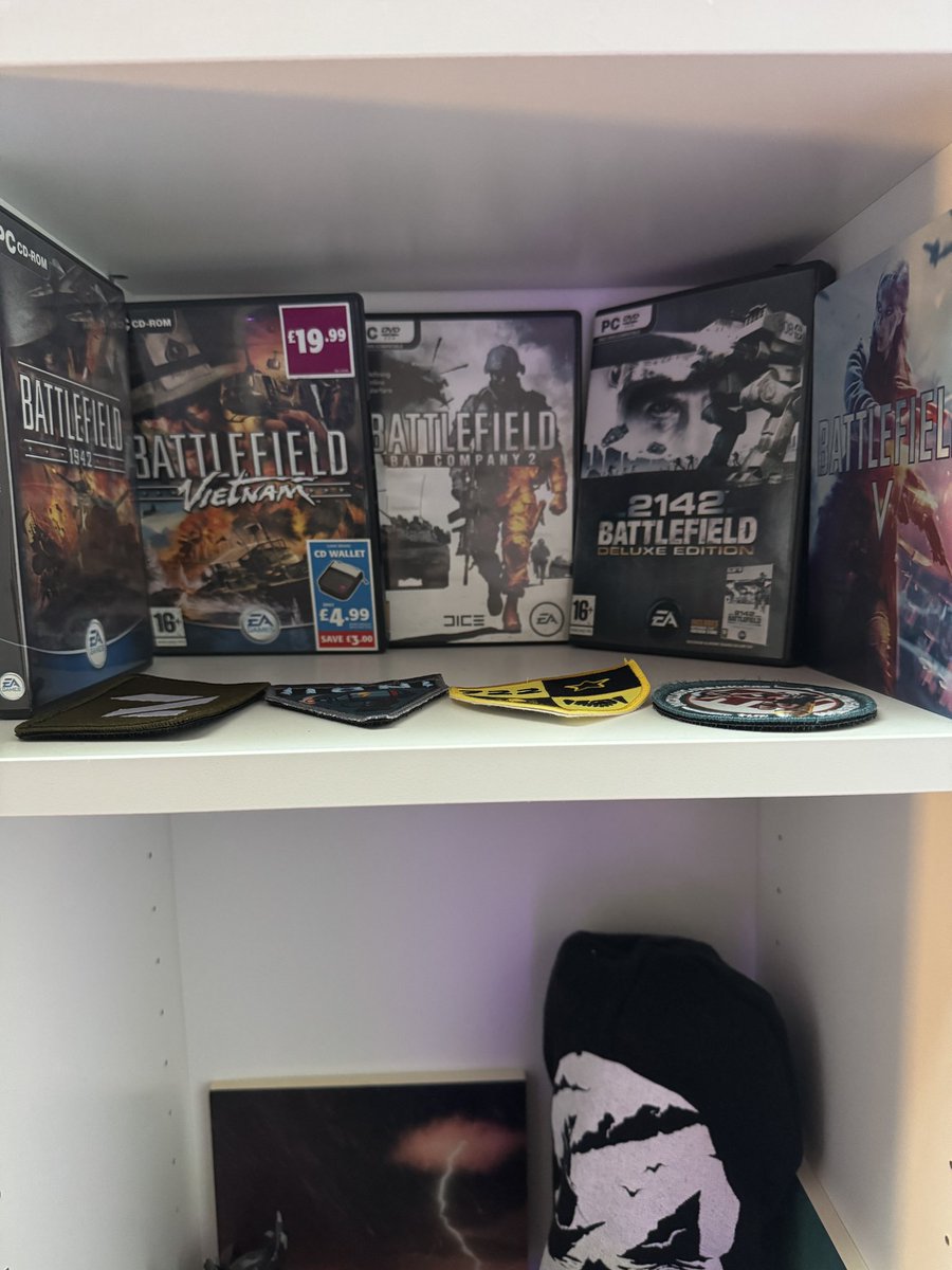 SgtDangerCow tweet media