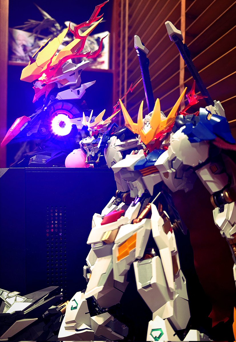 nothing 2 see here tweet media