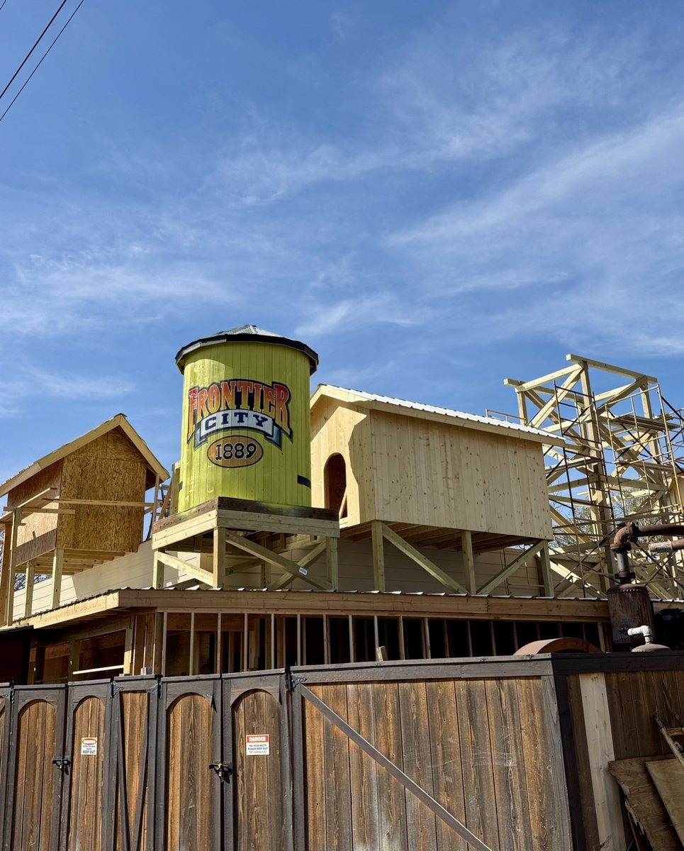 Frontier City tweet media