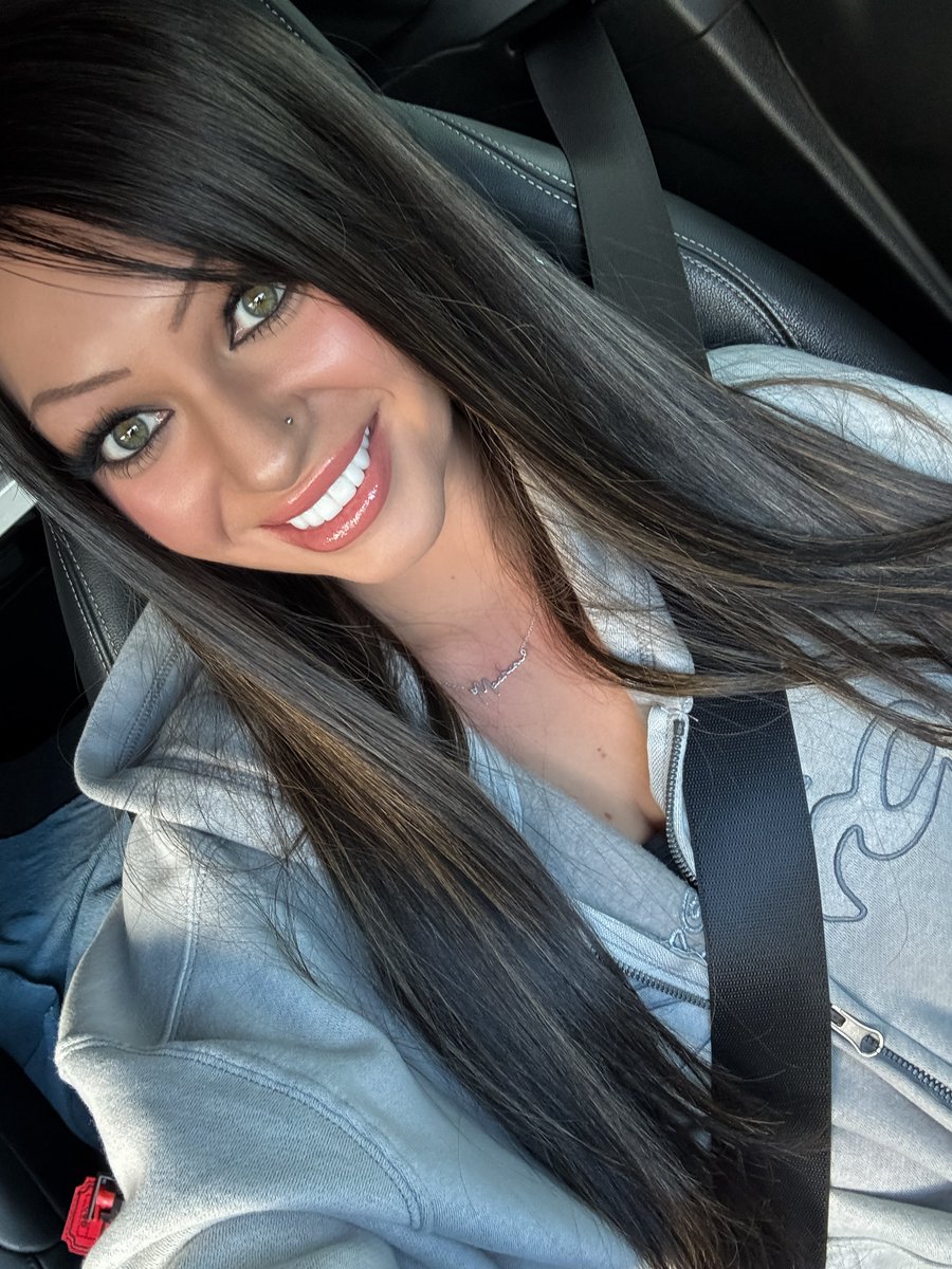 Casey Mae tweet media